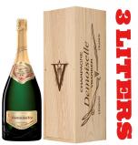 Champagne Lucas Carton Reserve Speciale - With wooden gift box 0